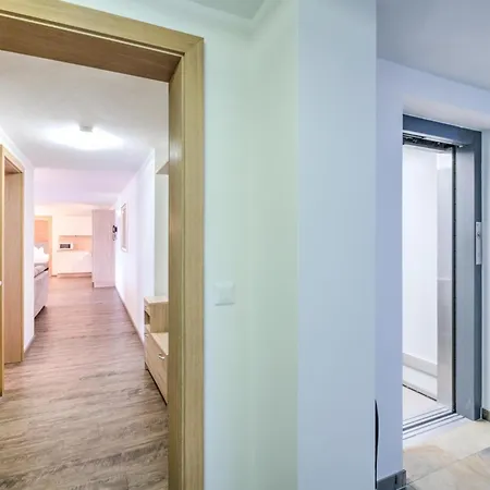 Appartement Brunner Near The Markbachjoch Cable Car *