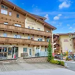 Brunner Near The Markbachjoch Cable Car アパート