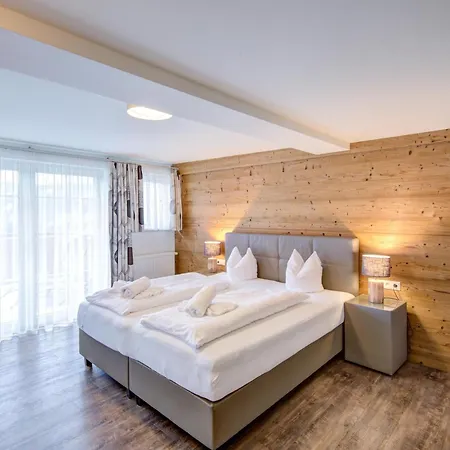 Brunner Near The Markbachjoch Cable Car Apartman