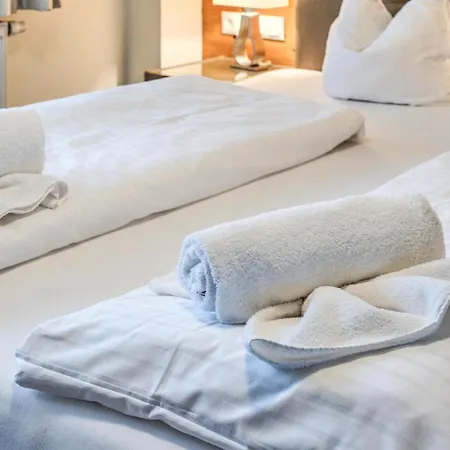 Brunner Near The Markbachjoch Cable Car Apartman *